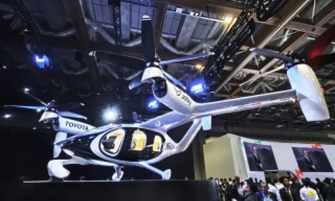 Ngắm nhìn 'máy bay điện' sắp mở bán của Toyota