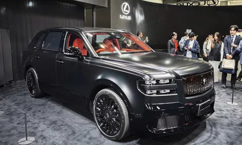 Ngắm bộ đôi xe siêu sang thương hiệu Century của Toyota