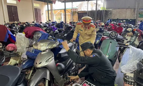 Phát hiện hơn 19.400 trường hợp học sinh vi phạm trong 1 ngày khi đi xe máy đến trường