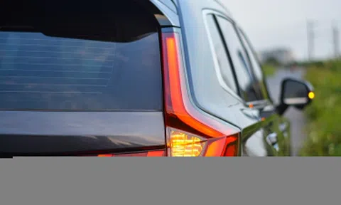 Đằng sau động thái lắp ráp xe hybrid của loạt thương hiệu Nhật Bản