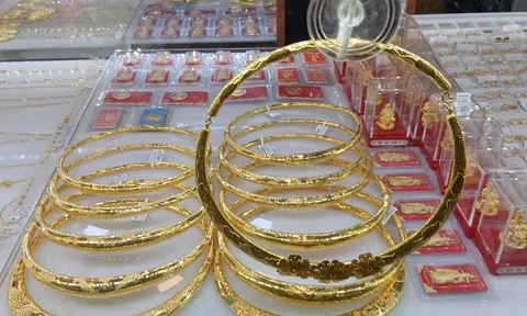 Đề xuất bán vàng 500 triệu đồng trở lên mới nộp thuế