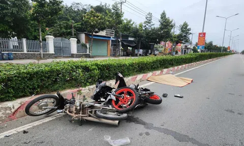 Đón con đi học về, cha gặp tai nạn tử vong, hai con cũng bị thương