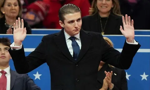 Hé lộ tài sản của Barron Trump