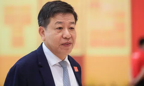 Ông Dương Đức Tuấn điều hành công việc của UBND Tp.Hà Nội