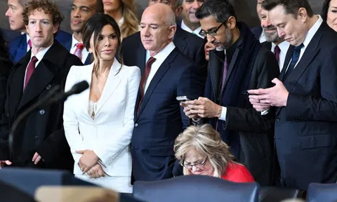 10 người giàu nhất nước Mỹ có thêm gần 700 tỷ USD chỉ sau một năm