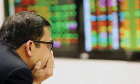 Góc nhìn chuyên gia: Tiếp tục quán tính giảm, VN-Index có thể "lùi" về ngưỡng hỗ trợ gần 1.550–1.580 điểm