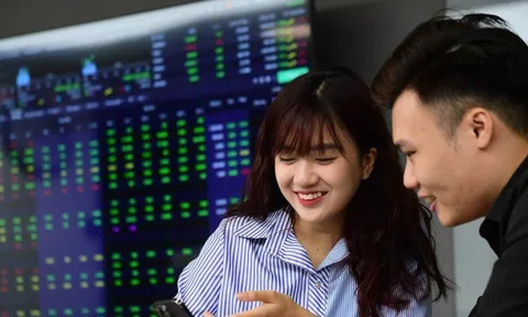 Chứng khoán đón tin mới