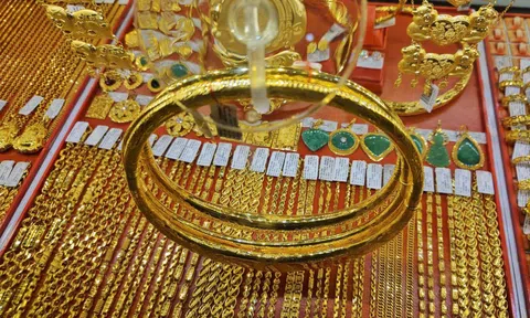 Sáng 11-11, tăng hàng triệu đồng, giá vàng miếng SJC chạm 152 triệu đồng/lượng