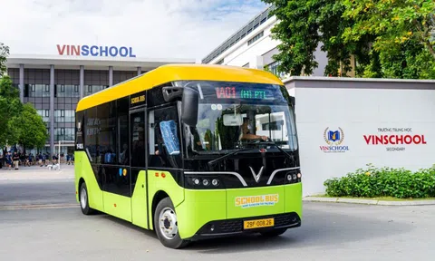 Dịch vụ đưa đón học sinh bằng xe buýt điện nhỏ nhất của VinFast chính thức vận hành