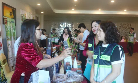 Kiện toàn hệ thống khuyến nông, tăng sức bật cho nông nghiệp cơ sở