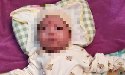 Bé gái 20 ngày tuổi bị bỏ rơi trước nhà dân lúc nửa đêm ở Cần Thơ