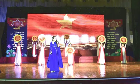 Sôi nổi hội thi "Thuyết minh viên giỏi"