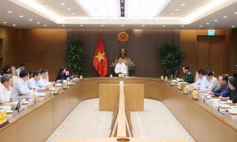 Phó Thủ tướng kỳ vọng "ông lớn" xăng dầu "tiến quân" vào lĩnh vực mới