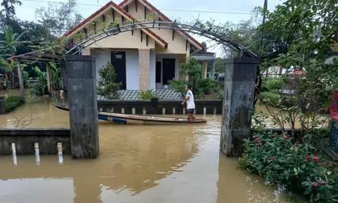 Thượng nguồn mưa to, thủy điện xả lũ, hạ du nước lên nhanh