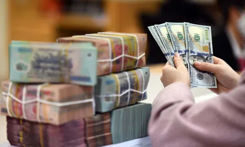 Khối ngoại bán ròng gần 5 tỷ USD từ đầu năm, tăng lương đóng bảo hiểm xã hội bắt buộc từ 1/1/2026