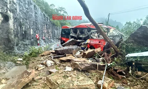 Vụ sạt lở đèo làm 6 người chết, 19 người bị thương: Thủ tướng chỉ đạo khẩn trương cứu hộ, cứu nạn