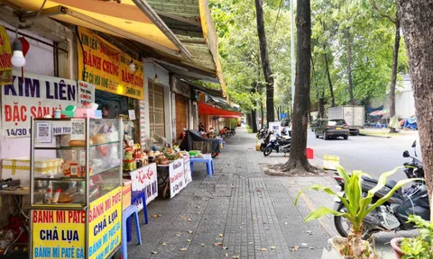 Lấn chiếm vỉa hè: TP HCM tung “mắt thần” giám sát 24/7