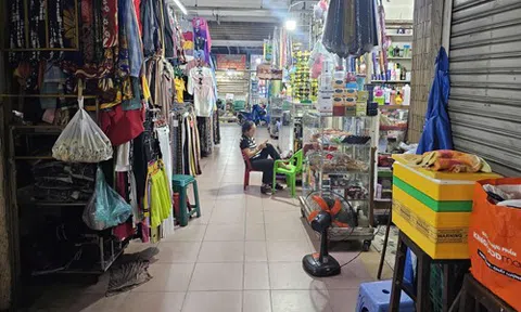 Hộ kinh doanh chật vật chuyển đổi thuế