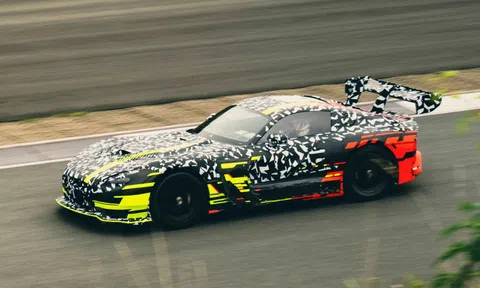 Xe đua Mercedes-Benz Concept AMG GT Track Sport bất ngờ tái xuất