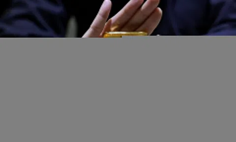 Vàng bị hoài nghi