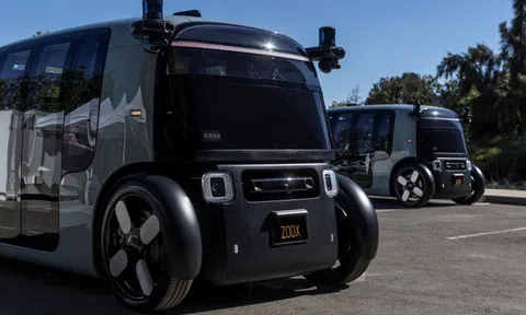 Amazon miễn phí dịch vụ taxi tự hành ở California