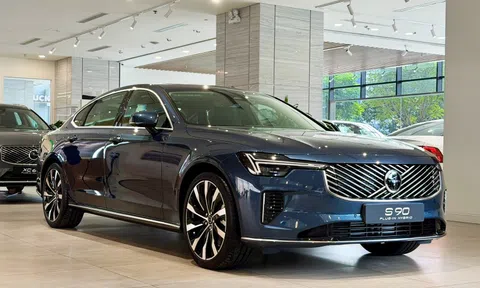 Chi tiết Volvo S90 T8 Recharge thế hệ mới, giá gần 2,8 tỷ đồng