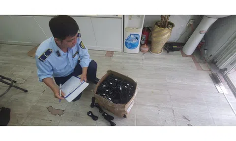 TPHCM: Ba doanh nghiệp vàng bị phạt, tịch thu hơn 54 gram vàng trang sức