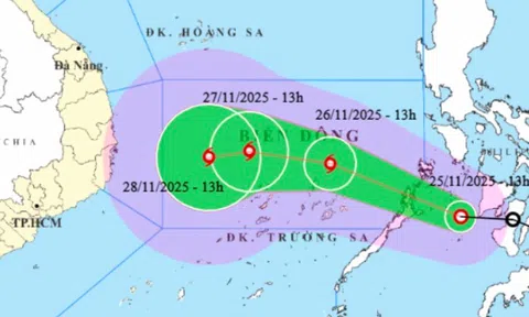 Áp thấp nhiệt đới di chuyển nhanh hơn, sắp mạnh thành bão giật tới cấp 12, hướng vào đâu?
