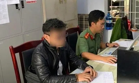 Tung tin thất thiệt trong cơn lũ, một thanh niên bị phạt 7,5 triệu đồng