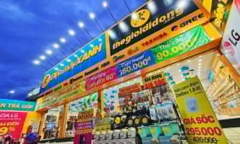 Thế Giới Di Động bắt đầu 'đại phẫu', mở đường niêm yết Điện Máy Xanh