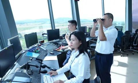 Sân bay nào chịu ảnh hưởng của bão số 15?