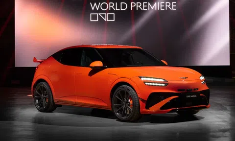 Genesis GV60 Magma - SUV điện hiệu năng cao mạnh 650 mã lực