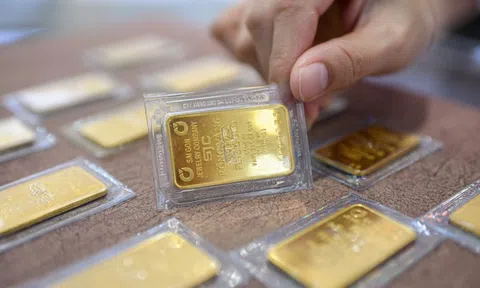 Giá vàng miếng vượt 154 triệu đồng/lượng