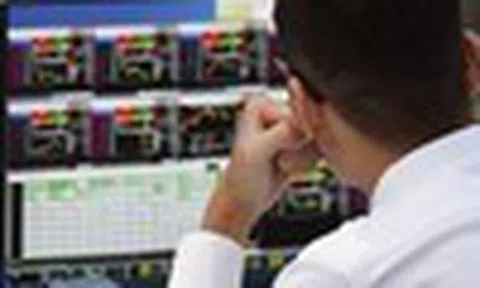 Thời điểm cần kiên nhẫn và tỉnh táo