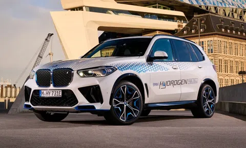 BMW kỳ vọng EU sẽ xem xét lại lệnh cấm xe xăng từ năm 2035