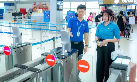 Chỉ làm thủ tục hàng không tại quầy với khách có hành lý ký gửi và đặc biệt