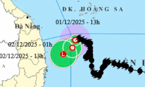 Bão số 15 suy yếu thành áp thấp nhiệt đới, dự báo nhiều tỉnh, thành miền Trung sắp mưa lớn