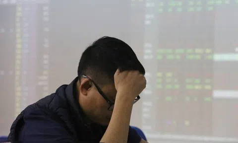 VN-Index tiến sát vùng 1.700 điểm nhưng thanh khoản liên tục "tụt áp", điều gì đang diễn ra?