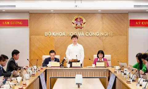 Thông tin về Giải thưởng Hồ Chí Minh và Giải thưởng Nhà nước về Khoa học và Công nghệ