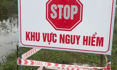 Xử lý 2 quả đạn pháo sau tin báo "khẩn" của người dân