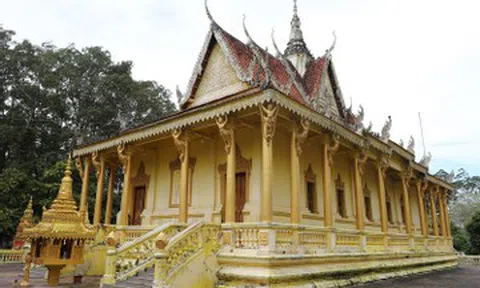 Ngôi chùa miền Tây có 'bảo vật' gần 500 năm tuổi gắn với truyền thuyết lập làng