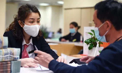 Đề xuất giảm mạnh thuế thu nhập cá nhân cho người làm công ăn lương