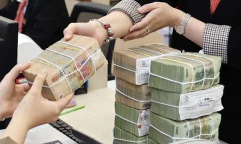 Một loạt ngân hàng bất ngờ dừng gói ưu đãi cho vay mua nhà với người trẻ