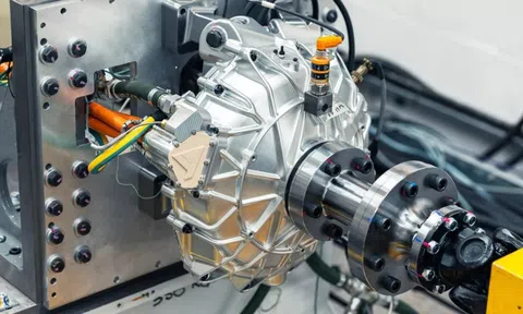 Ôtô điện Mercedes có thể loại bỏ phanh sau