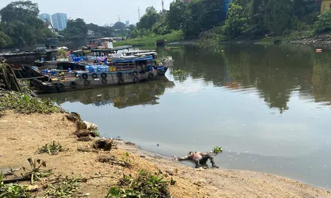 Phát hiện thi thể trôi sông Sài Gòn, bụng xăm 2 con thằn lằn