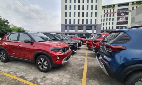 Sắp áp dụng lệ phí trước bạ mới, lo giá xe biến động