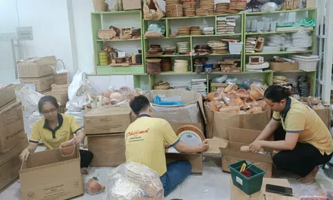 Kinh nghiệm bán hàng online dịp Tết