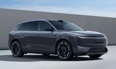 SUV thuần điện AUDI E7X bất ngờ lộ ảnh