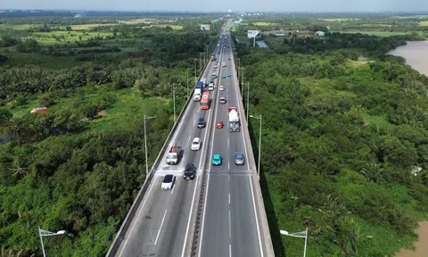 Dự án mở rộng cao tốc phía đông TPHCM có nguy cơ chậm tiến độ