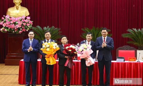 Ông Thái Văn Thành được bầu giữ chức Phó Chủ tịch UBND tỉnh Nghệ An